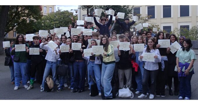 remise diplômes 2024.jpg